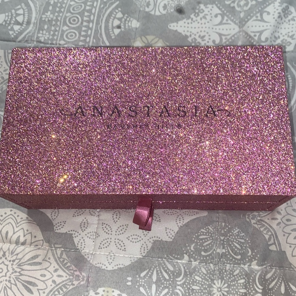 Anastasia Makeup Palette Box